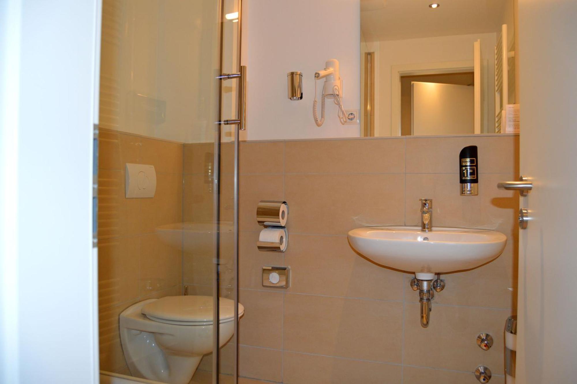 Hotel Jeta Хамбург Стая снимка