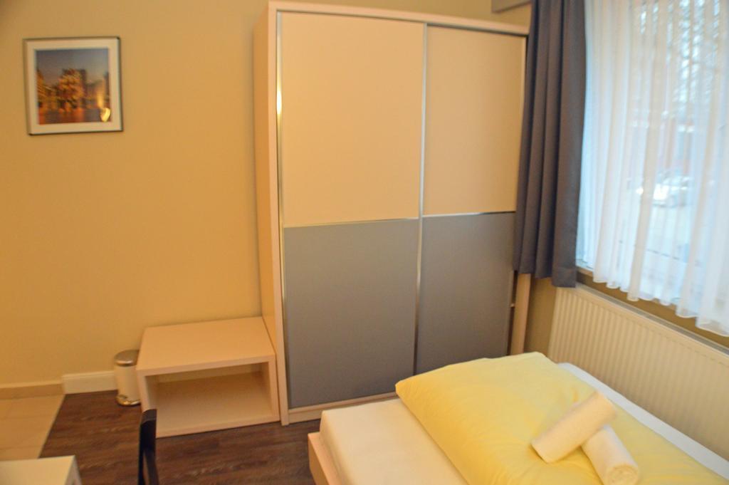 Hotel Jeta Хамбург Екстериор снимка
