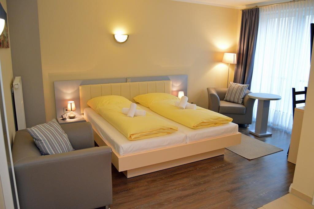Hotel Jeta Хамбург Екстериор снимка
