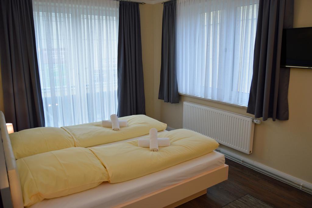 Hotel Jeta Хамбург Екстериор снимка