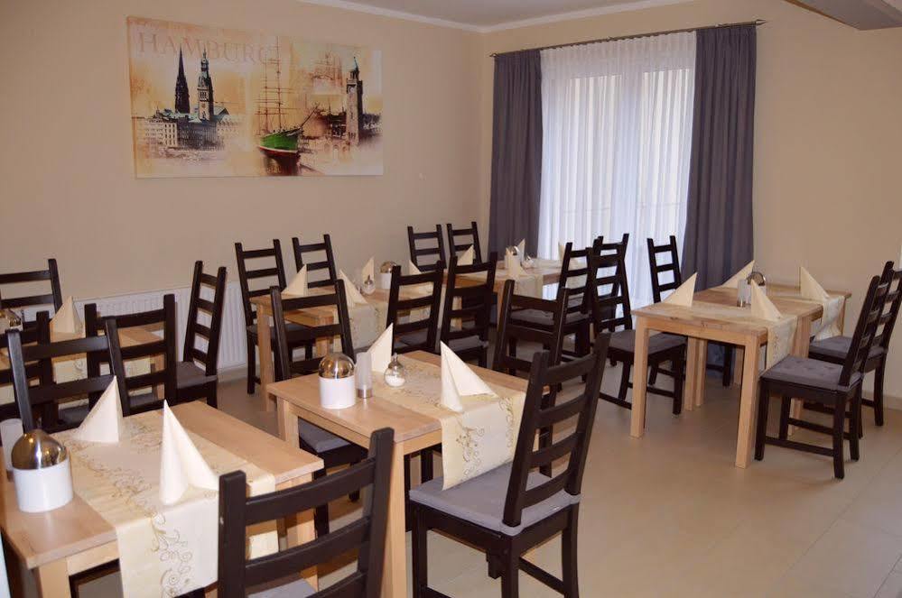 Hotel Jeta Хамбург Екстериор снимка