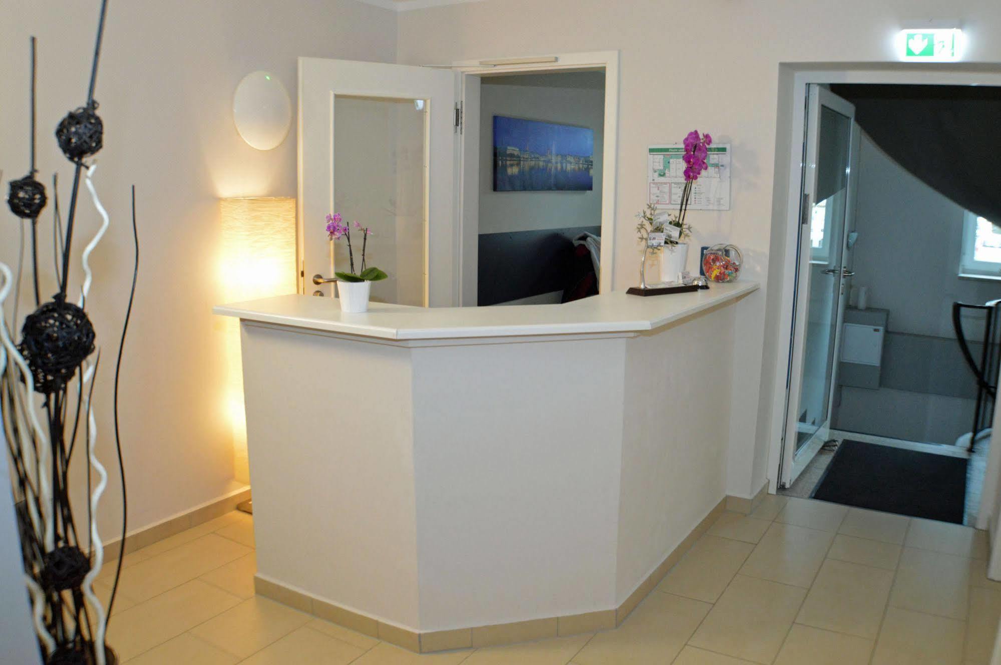 Hotel Jeta Хамбург Екстериор снимка