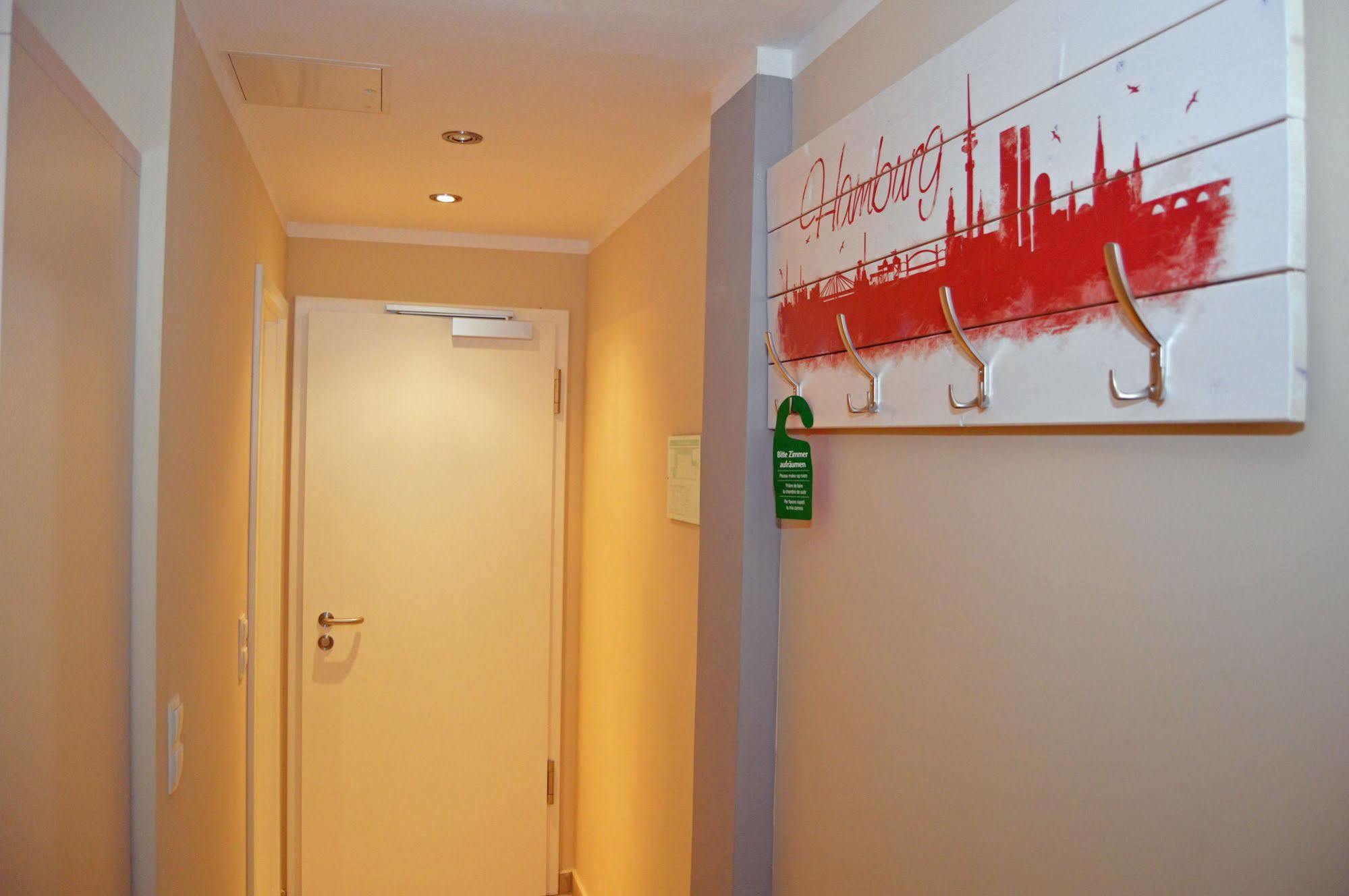 Hotel Jeta Хамбург Екстериор снимка
